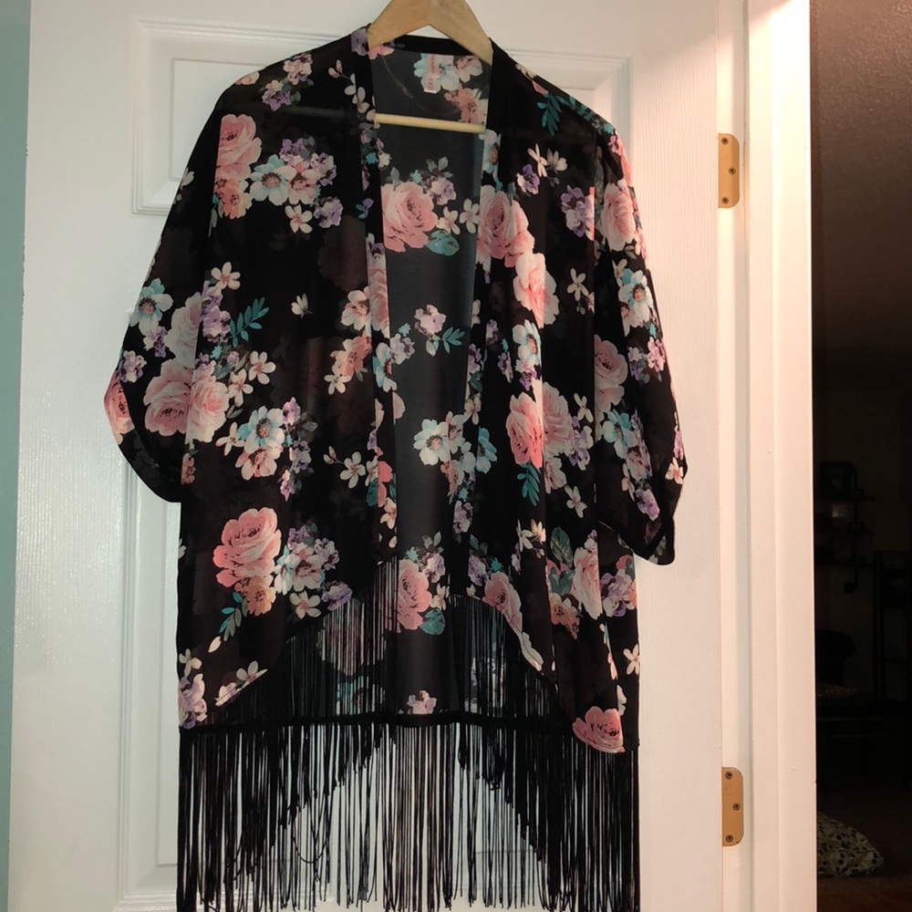 Black Floral Kimono